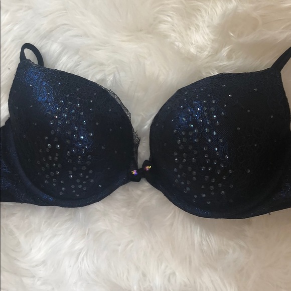 Victoria’s Secret Bra 32DDD - Picture 7 of 7